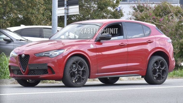 Alfa Romeo Stelvio MY27