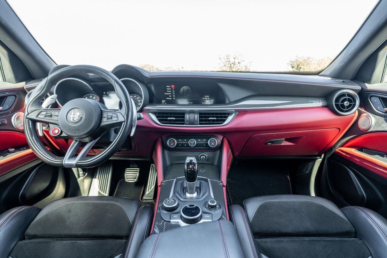 Alfa Romeo Stelvio Quadrifoglio 3