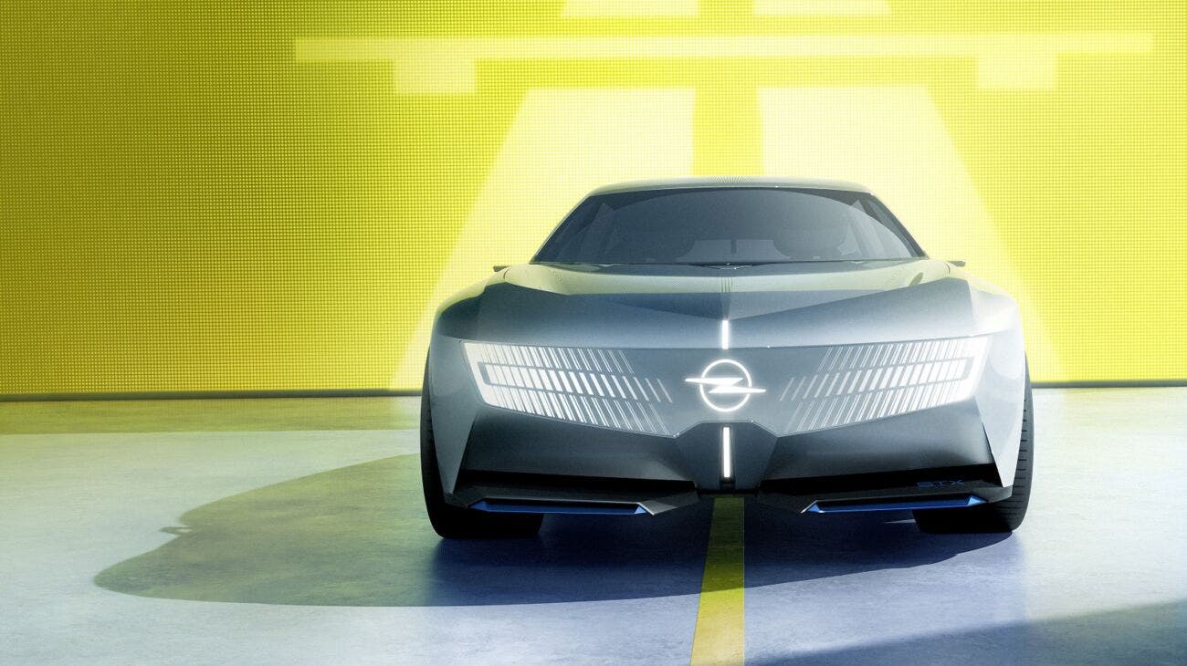 Opel STX