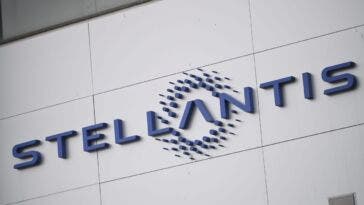 stellantis badge